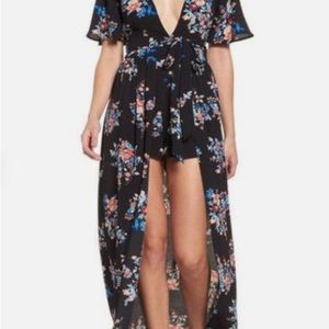 Socialite Brand Women's Black Floral Walk Through Romper